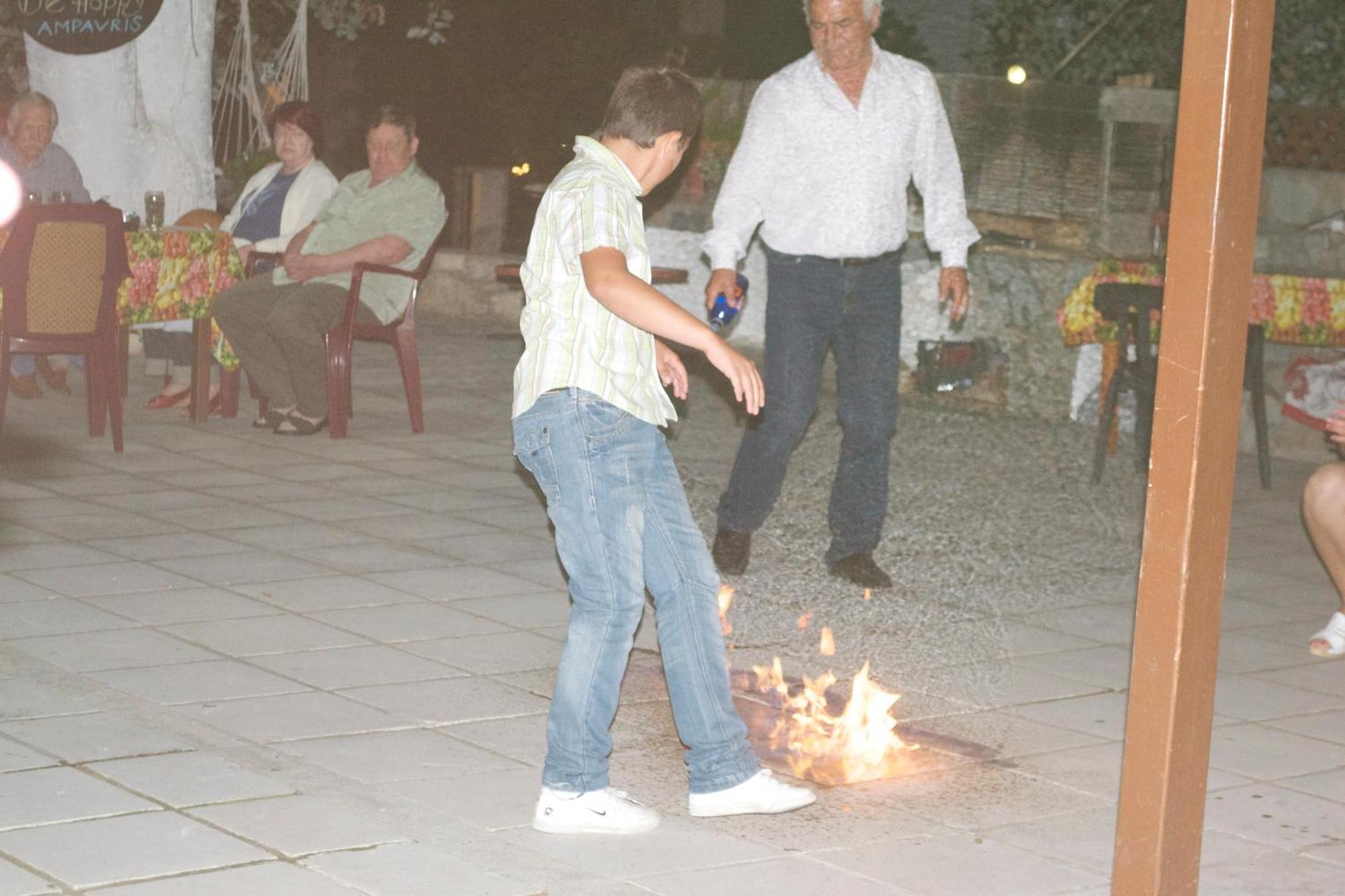 Ampavris Family Apartments Kosz Kültér fotó