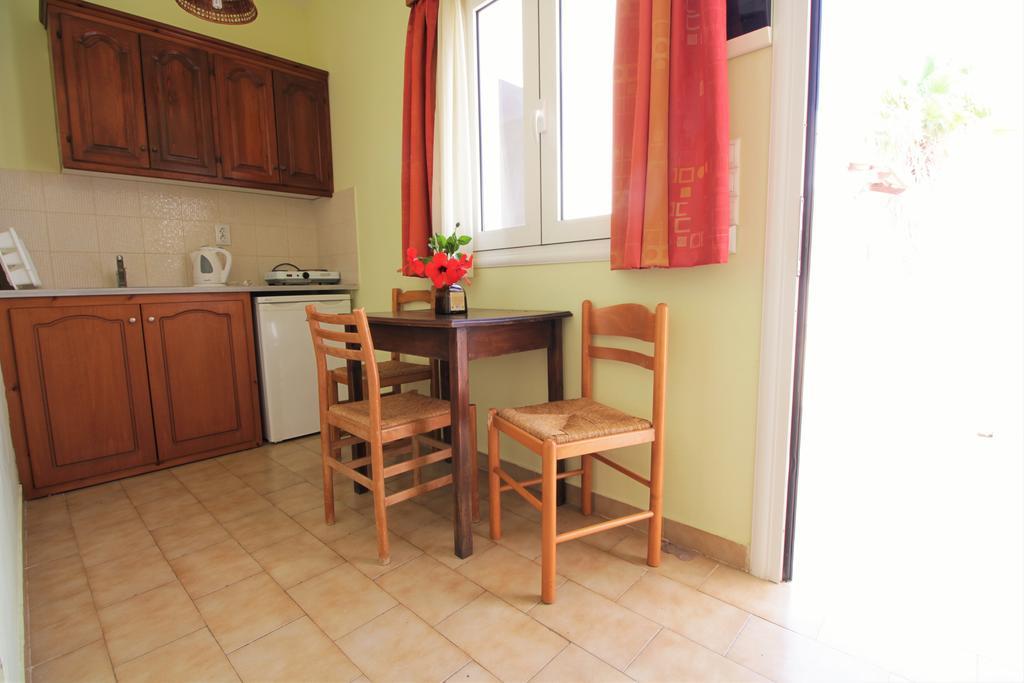 Ampavris Family Apartments Kosz Kültér fotó