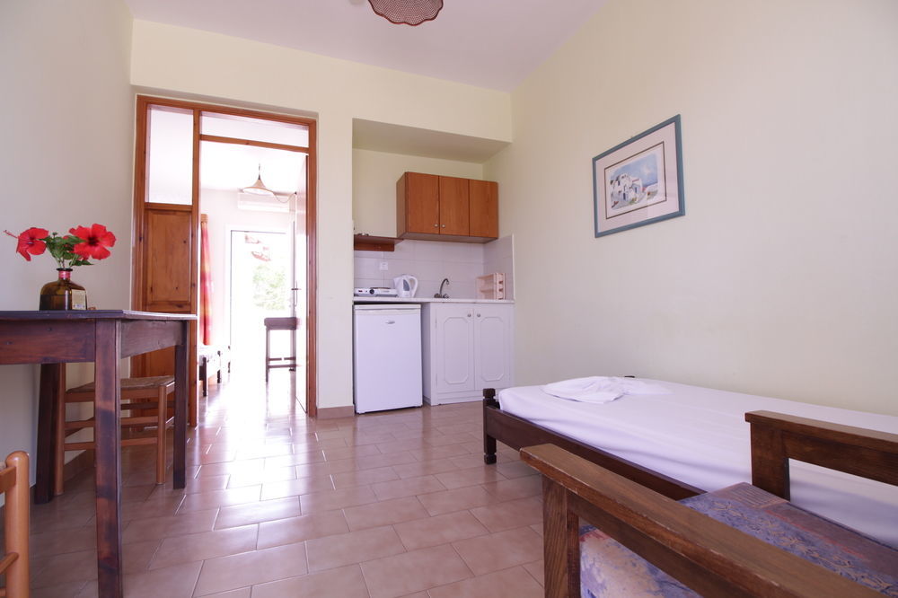 Ampavris Family Apartments Kosz Kültér fotó
